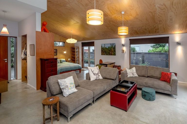 Photo of property in 9 Malcolm Street, Martinborough, 5711