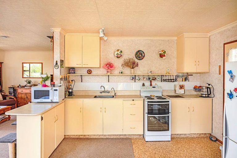 Photo of property in 42 Jessop Street, South Hill, Oamaru, 9400