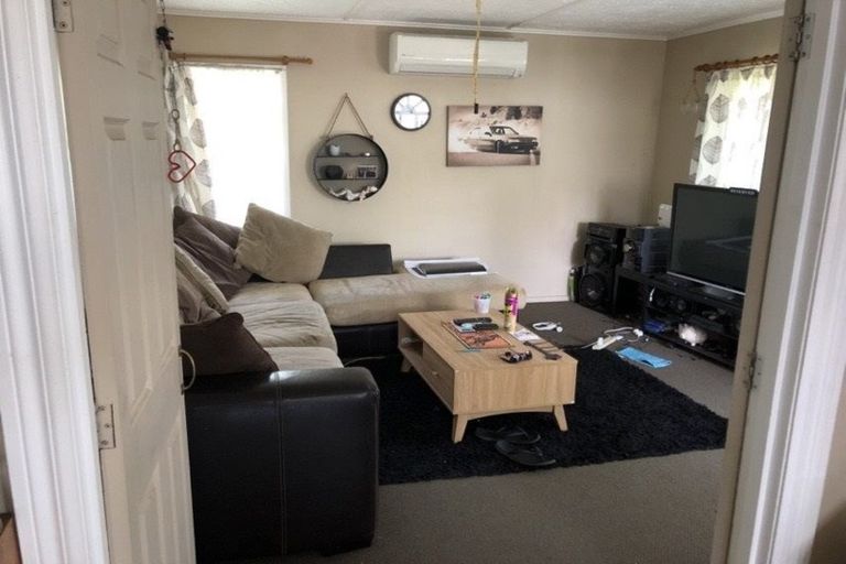 Photo of property in 15 Alexander Avenue, Onekawa, Napier, 4110