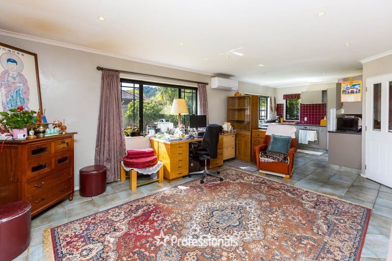 Photo of property in 22 Carlow Grove, Birchville, Upper Hutt, 5018