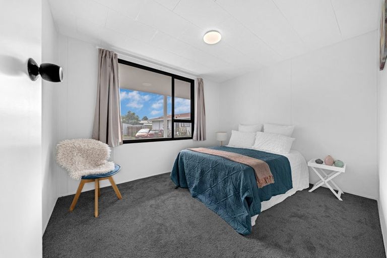 Photo of property in 3/9 Ireland Place, Ranui, Auckland, 0612