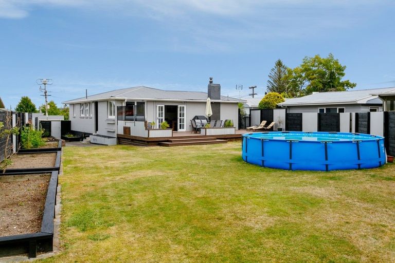 Photo of property in 4 Tamatea Road, Taupo, 3330