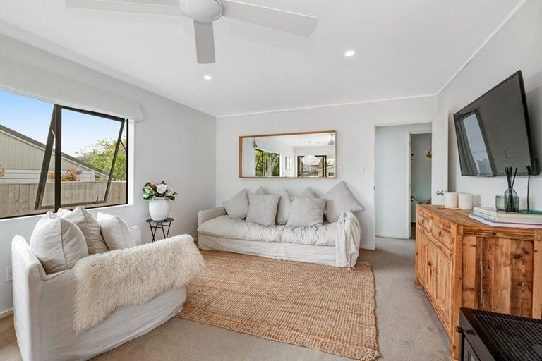 Photo of property in 22a Brixton Road, Manly, Whangaparaoa, 0930