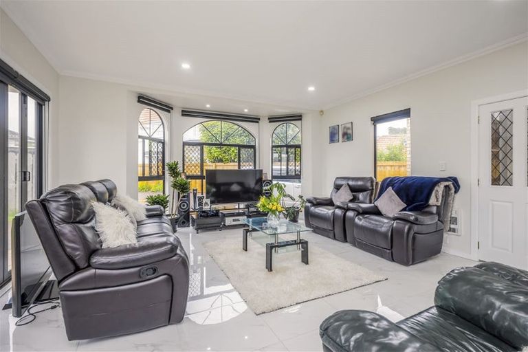 Photo of property in 116 Kolmar Road, Papatoetoe, Auckland, 2025