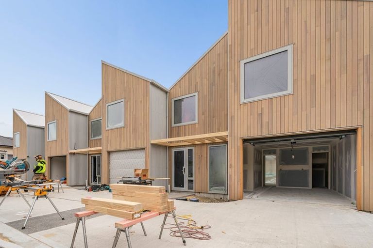Photo of property in 11 Collingwood Street, Waterloo, Lower Hutt, 5011