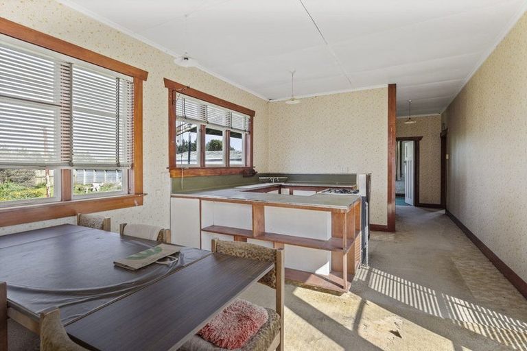 Photo of property in 20 Gladstone Street, Hawera, 4610