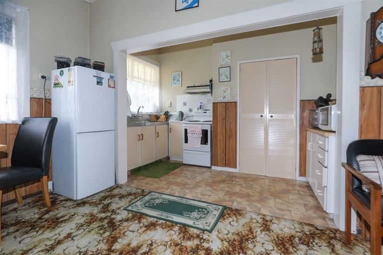 Photo of property in 180 Great South Road, Huntly, 3700