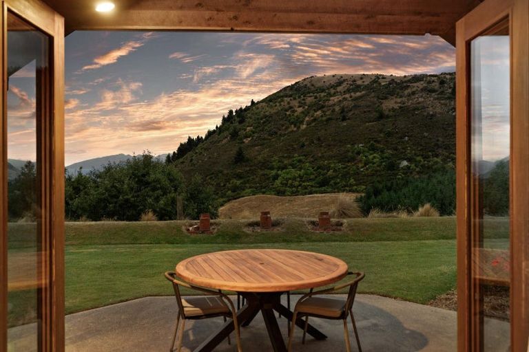 Photo of property in 515 Mount Barker Road, Wanaka, 9382