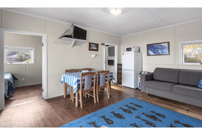 Photo of property in 13 Ocean Close, Te Kopuru, 0371