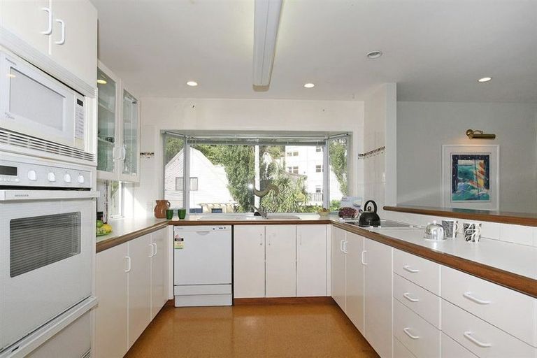 Photo of property in 1a Gill Road, Lowry Bay, Lower Hutt, 5013