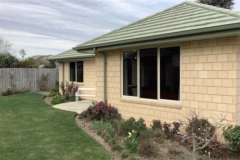 Photo of property in 6 Jordan Avenue, Tinwald, Ashburton, 7700