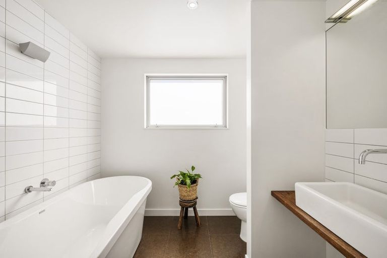 Photo of property in 12 Steeple Lane, Seatoun, Wellington, 6022