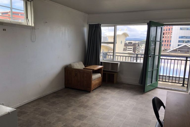Photo of property in Avon Flats, 10/217 The Terrace, Wellington Central, Wellington, 6011