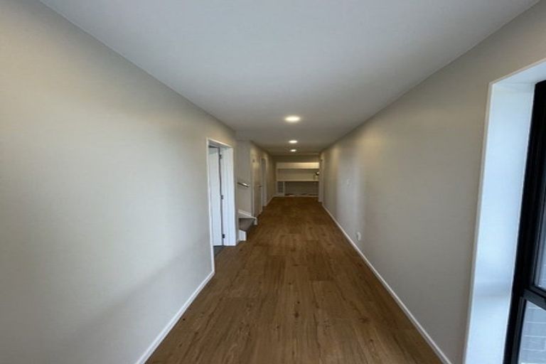 Photo of property in 34 Grand Ridge Avenue, Flat Bush, Auckland, 2019