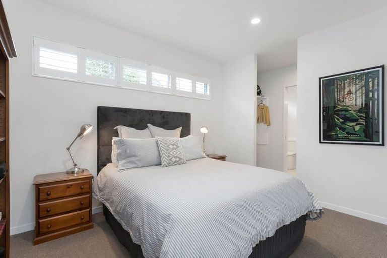 Photo of property in 11 Heathfield Avenue, Fendalton, Christchurch, 8014