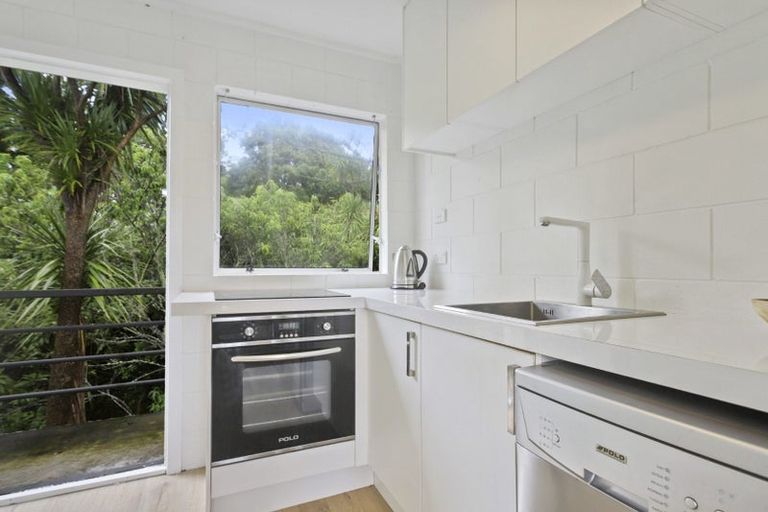 Photo of property in 11/19a Verbena Road, Birkdale, Auckland, 0626