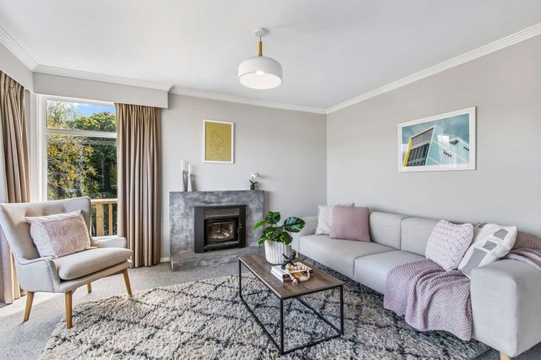 Photo of property in 9 Karachi Crescent, Khandallah, Wellington, 6035