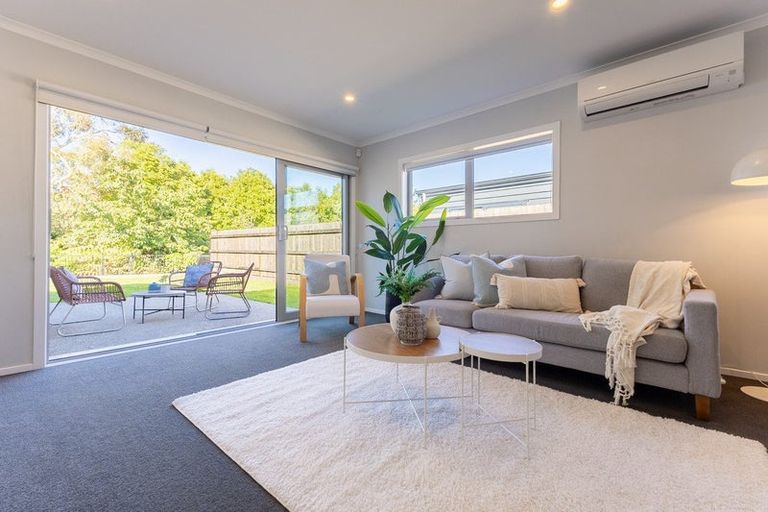 Photo of property in 11 Rotoiti Place, Paraparaumu, 5032