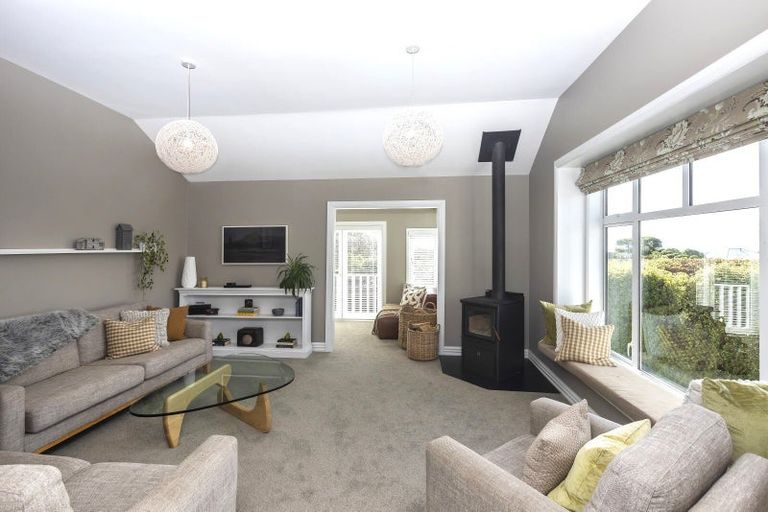 Photo of property in 2 Whareora Terrace, Cashmere, Christchurch, 8022