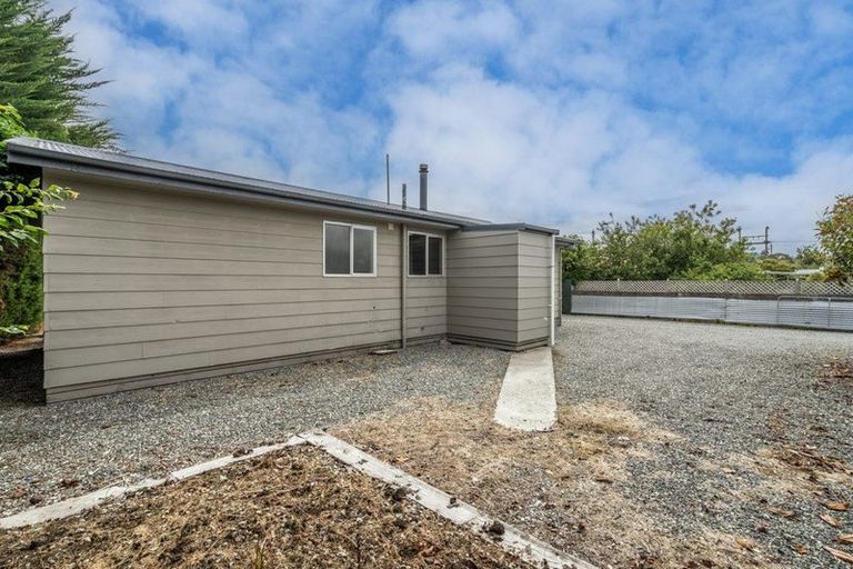 Photo of property in 35a Lawrence Street, East Gore, Gore, 9710