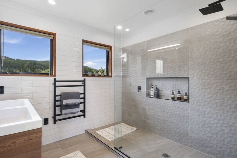 Photo of property in 43 Wingatui Road, Mosgiel, 9024