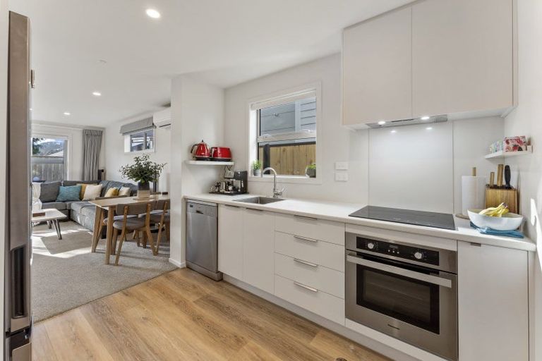 Photo of property in 39 Mcgrath Way, Taita, Lower Hutt, 5011