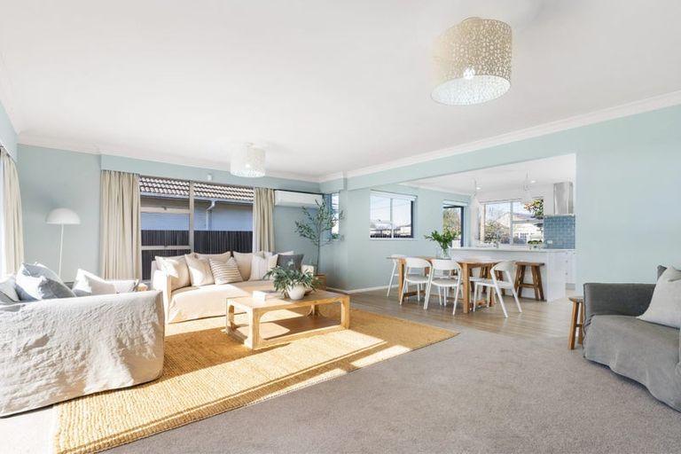 Photo of property in 203 Knowles Street, St Albans, Christchurch, 8052