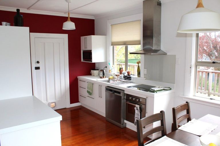 Photo of property in 29 Grandview Crescent, Opoho, Dunedin, 9010