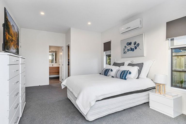 Photo of property in 26 Knightia Drive, Papamoa Beach, Papamoa, 3118