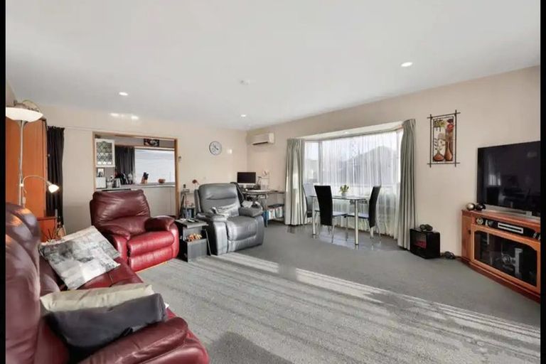 Photo of property in 6 Shearer Street, Tinwald, Ashburton, 7700