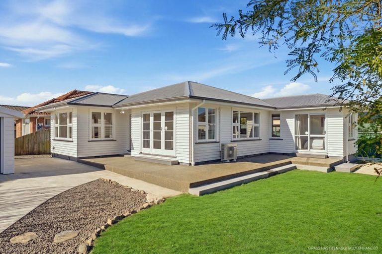 Photo of property in 28 Jocelyn Street, Casebrook, Christchurch, 8051