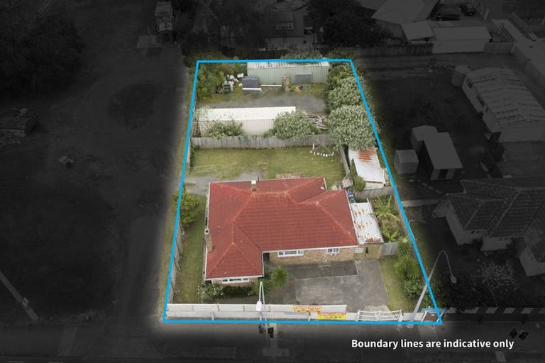 Photo of property in 133 East Tamaki Road, Papatoetoe, Auckland, 2025