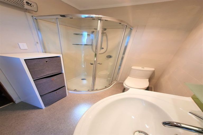 Photo of property in 102 Reid Road, Glenbrook, Waiuku, 2681