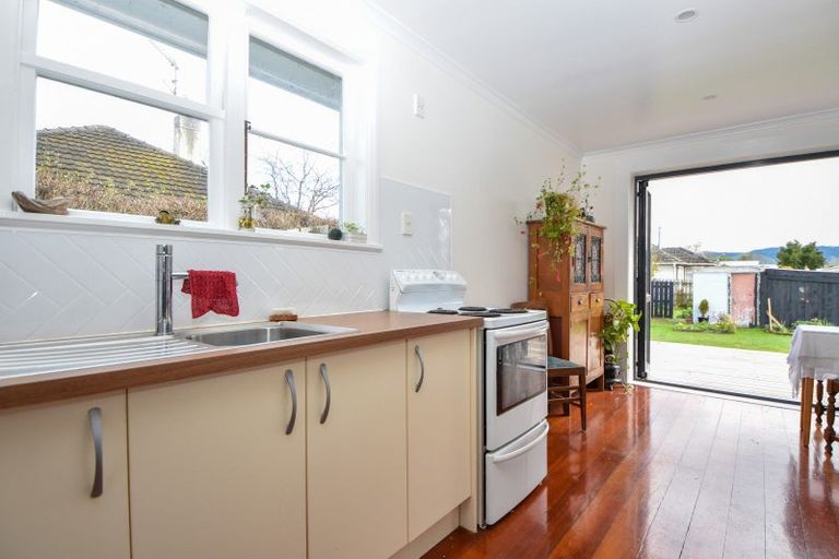 Photo of property in 255 High Street North, Carterton, 5713