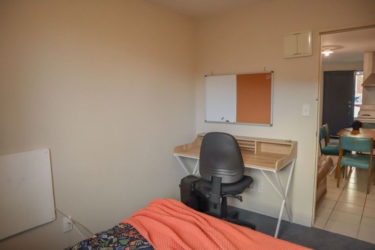 Photo of property in 158 Peverel Street, Riccarton, Christchurch, 8041