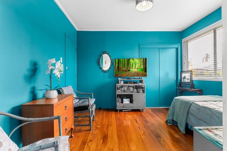 Photo of property in 170 One Tree Point Road, One Tree Point, 0118