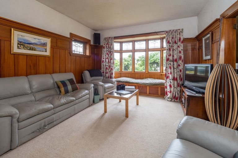 Photo of property in 100 Walker Street, Ashburton, 7700