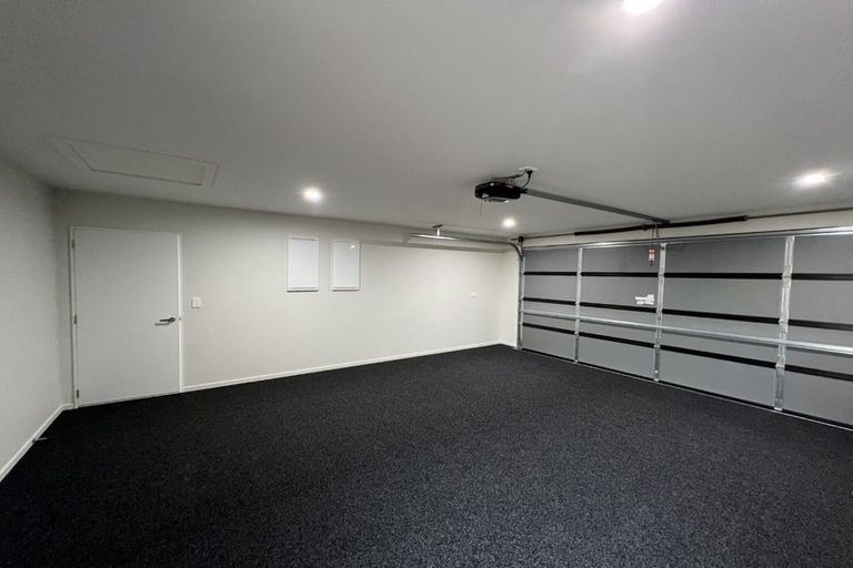 Photo of property in 35 Cousins Street, Woodend, 7691