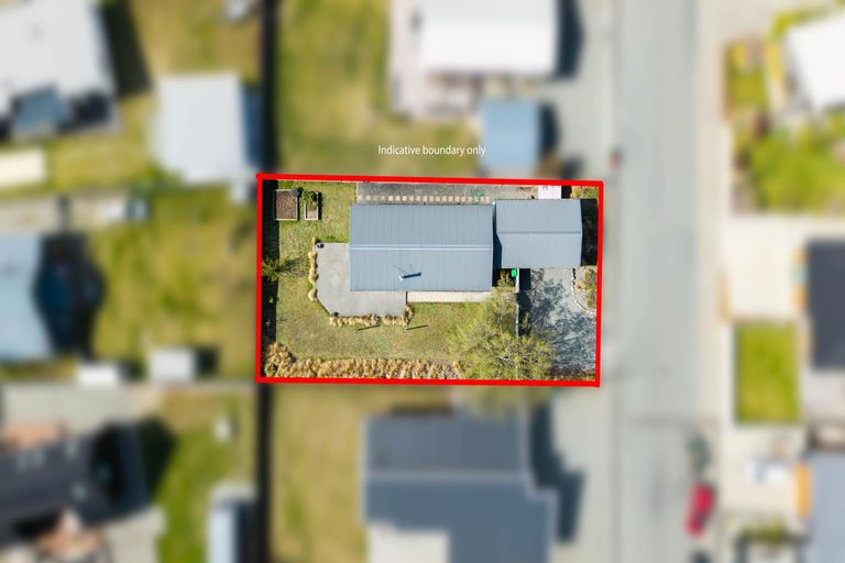 Photo of property in 14 Rhoboro Road, Twizel, 7901