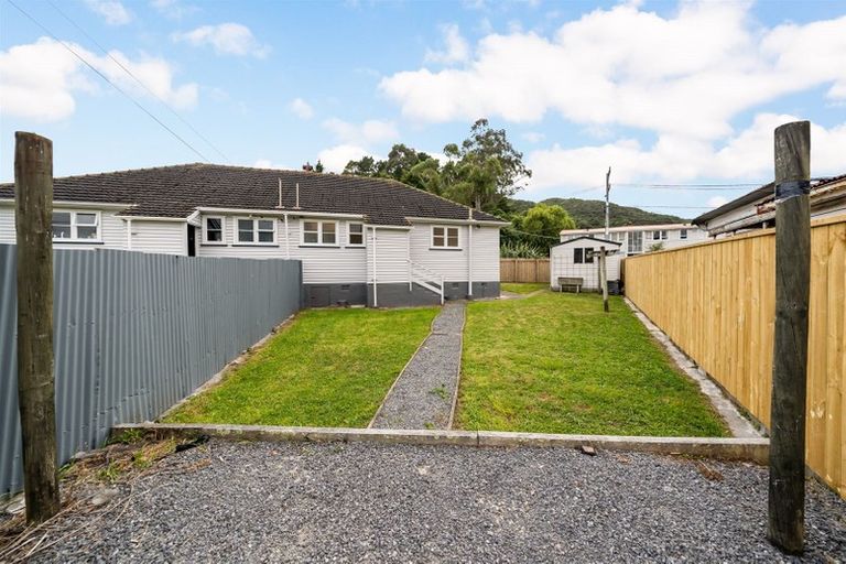 Photo of property in 36 Harris Street, Naenae, Lower Hutt, 5011