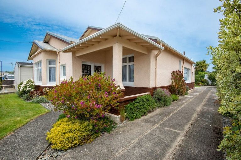 Photo of property in 124 Prince Albert Road, Saint Kilda, Dunedin, 9012