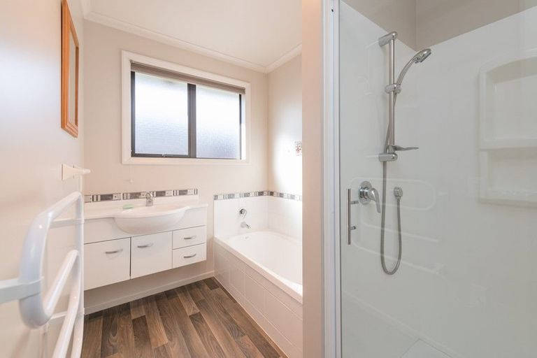 Photo of property in 24 Cambelldon Crescent, Stoke, Nelson, 7011