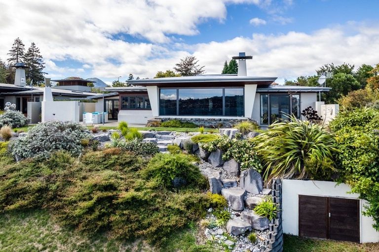 Photo of property in 8 Oregon Drive, Rainbow Point, Taupo, 3330