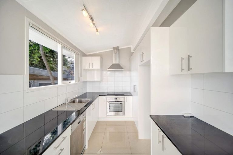 Photo of property in 4 Walden Place, Mangere East, Auckland, 2024