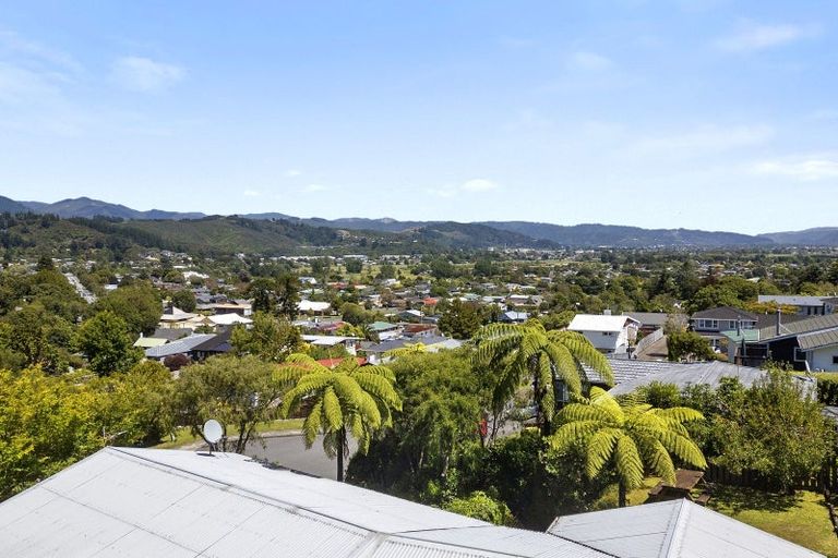 Photo of property in 7 Dawn Grove, Brown Owl, Upper Hutt, 5018