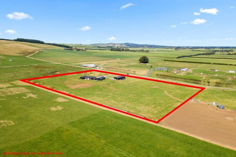 Photo of property in 299 Deans Road, Winton, 9782