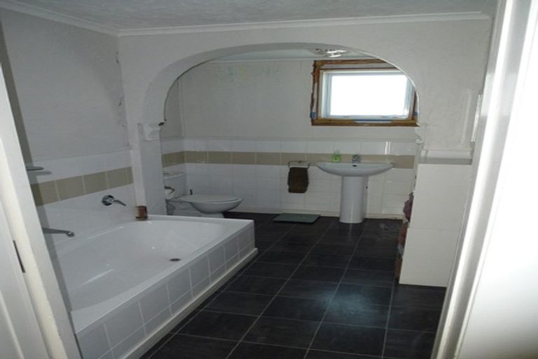 Photo of property in 189 Hills Road, Edgeware, Christchurch, 8013