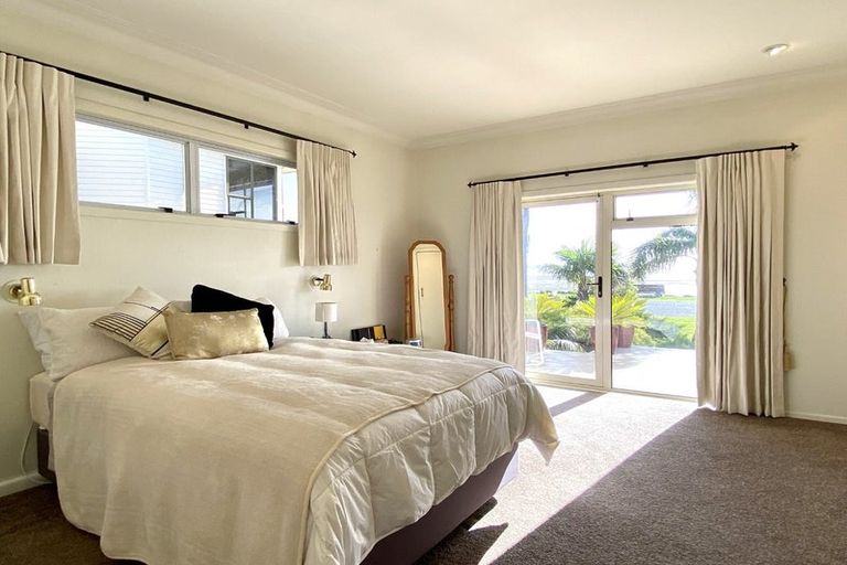 Photo of property in 92 Harbour Drive, Otumoetai, Tauranga, 3110
