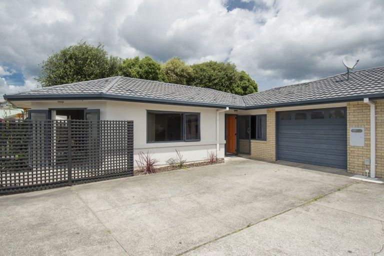 Photo of property in 63 Solomon Street, Brookfield, Tauranga, 3110
