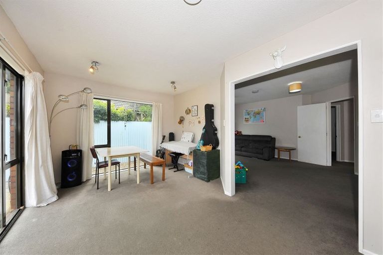 Photo of property in 2/77c Mackworth Street, Woolston, Christchurch, 8062